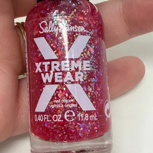 Sally Hansen Xtreme Wear Nail Polish - Sparkling Pink - Picture 5 of 5